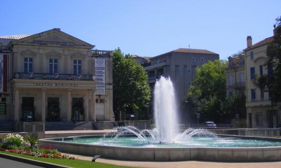 Le Théâtre